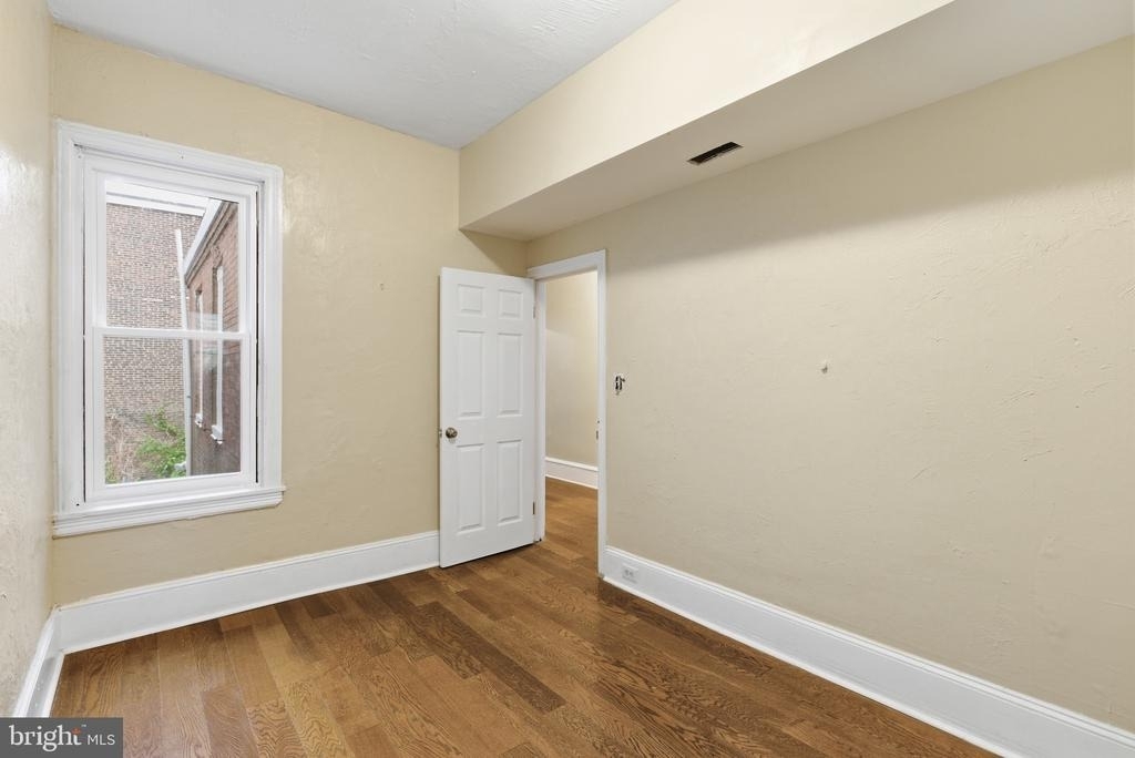 632 W Cumberland Street - Photo 6