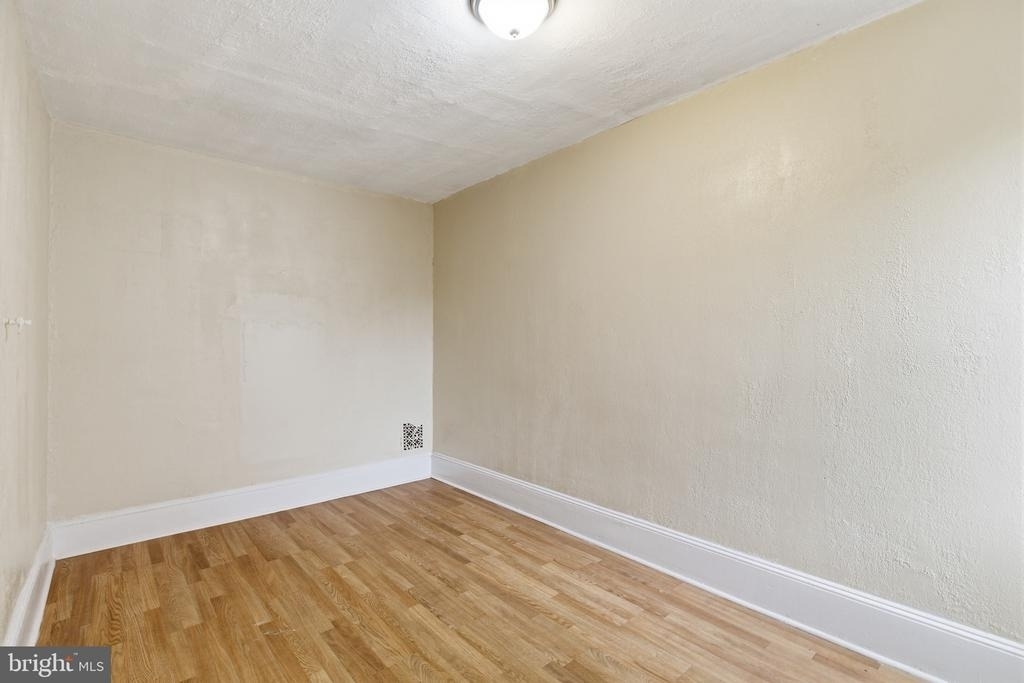 632 W Cumberland Street - Photo 10