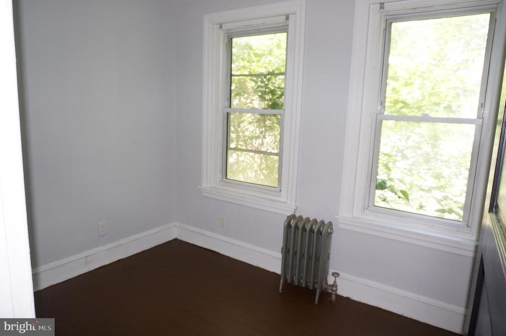 124 Knox Street - Photo 9