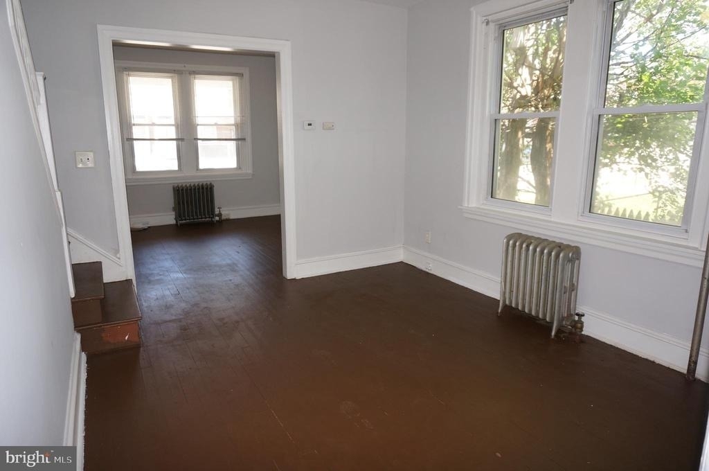 124 Knox Street - Photo 1