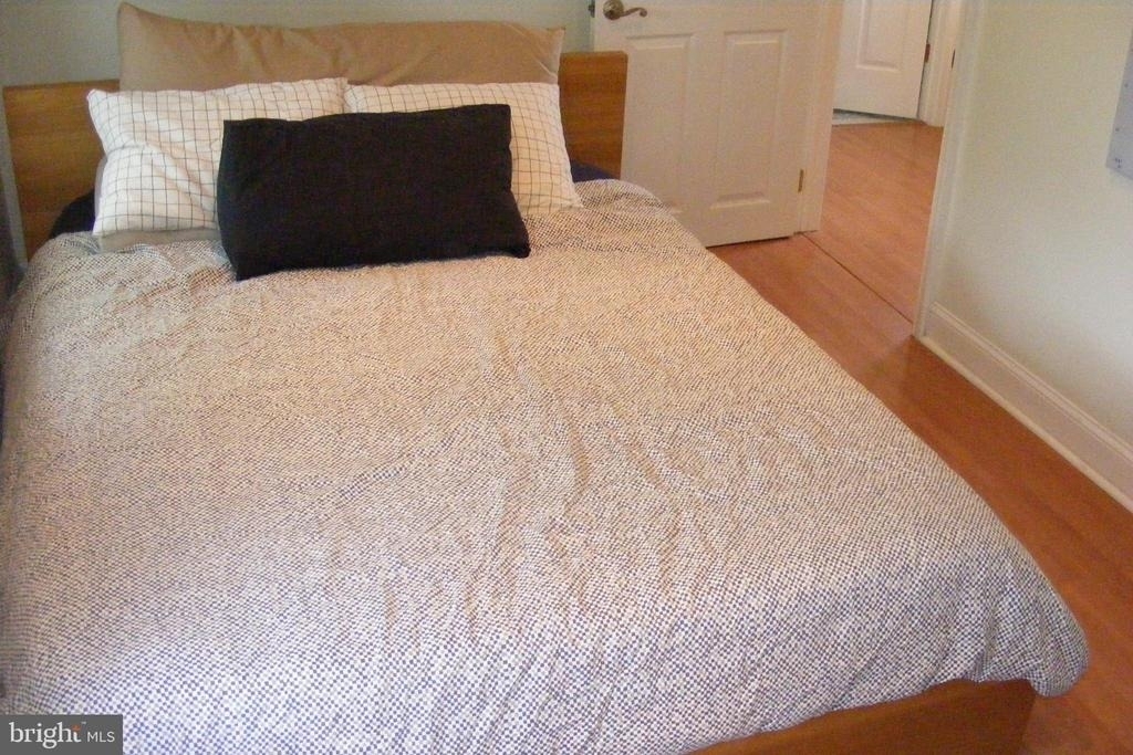 316 Locust Avenue - Photo 20