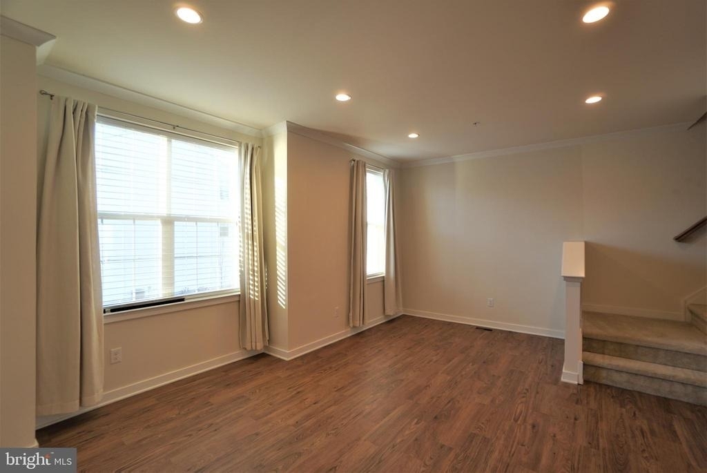6 Manchester Drive - Photo 11