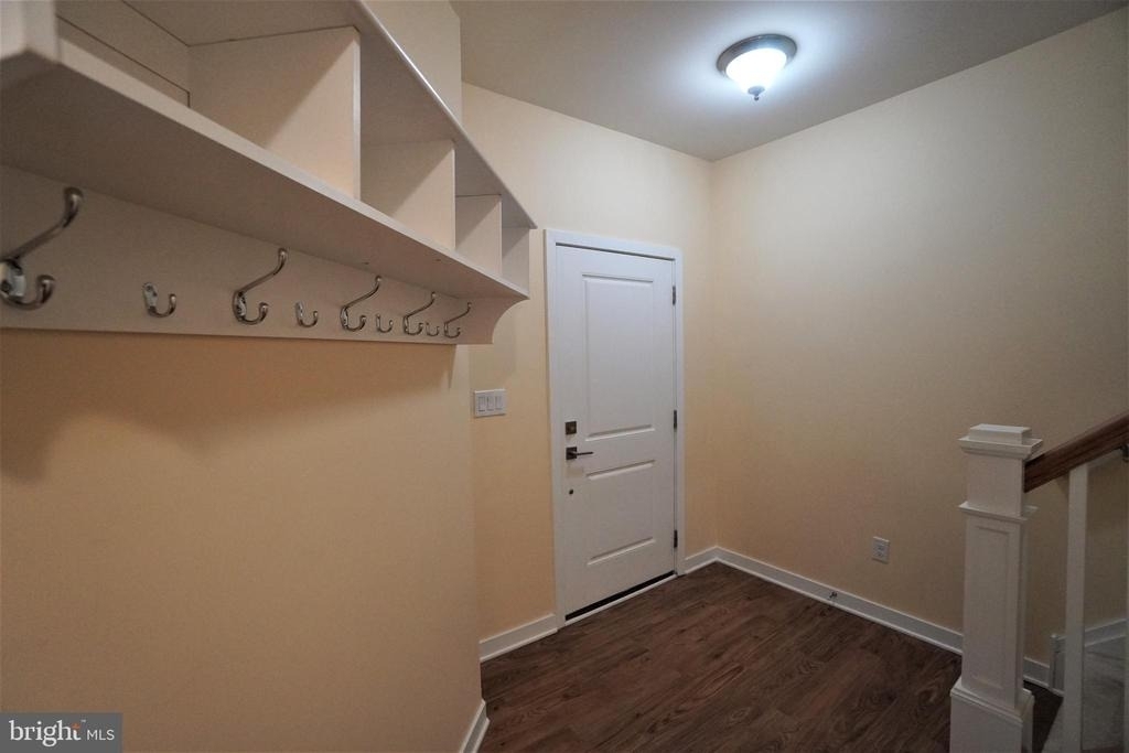 6 Manchester Drive - Photo 4