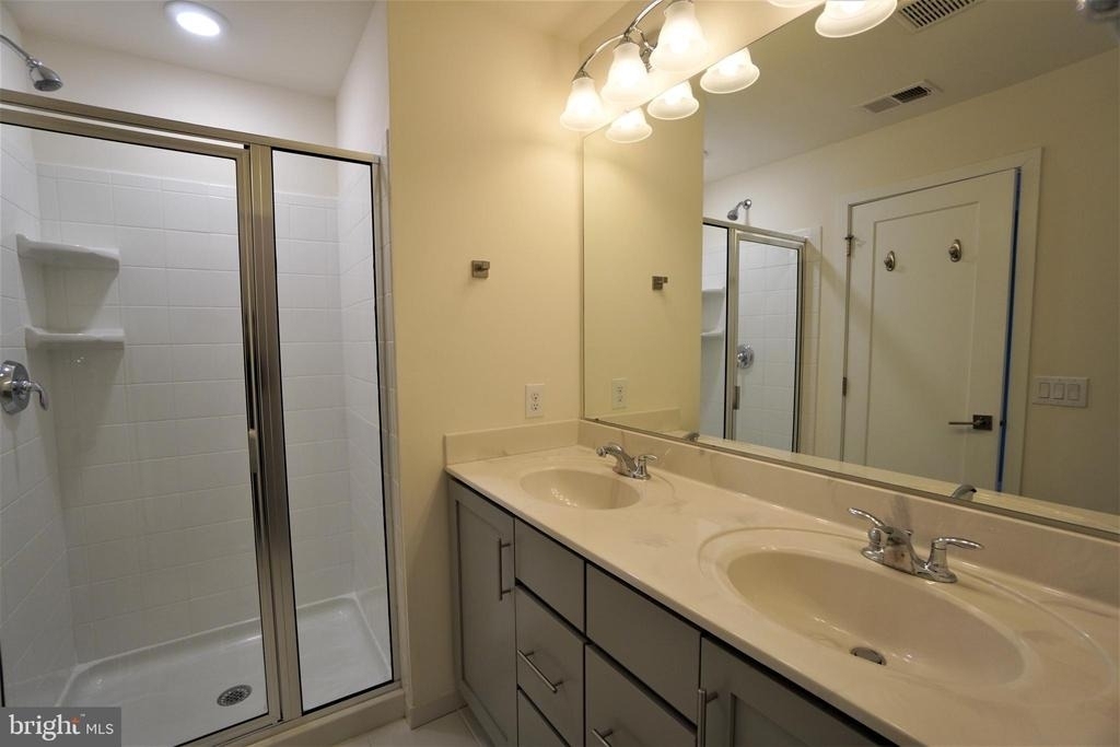 6 Manchester Drive - Photo 24