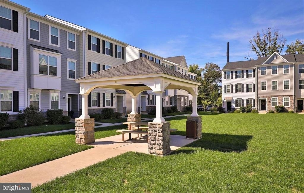 6 Manchester Drive - Photo 35