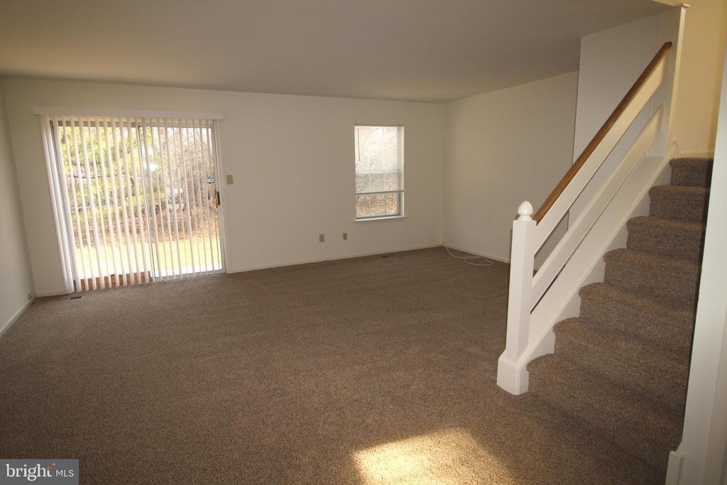 2437 Norrington - Photo 3