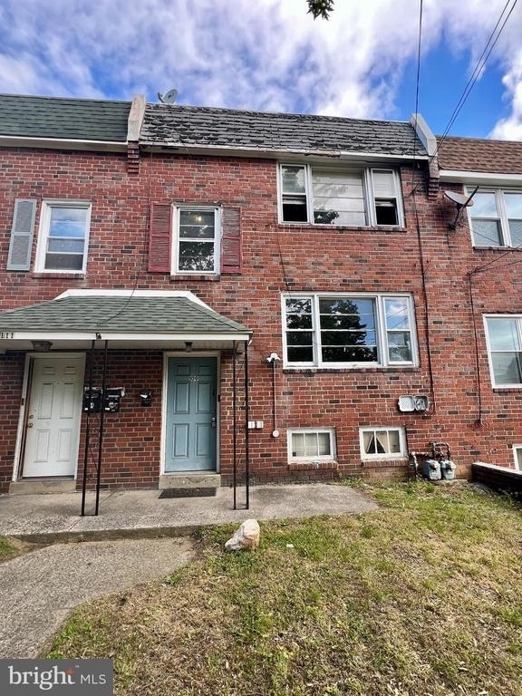 109 Main Street - Photo 1