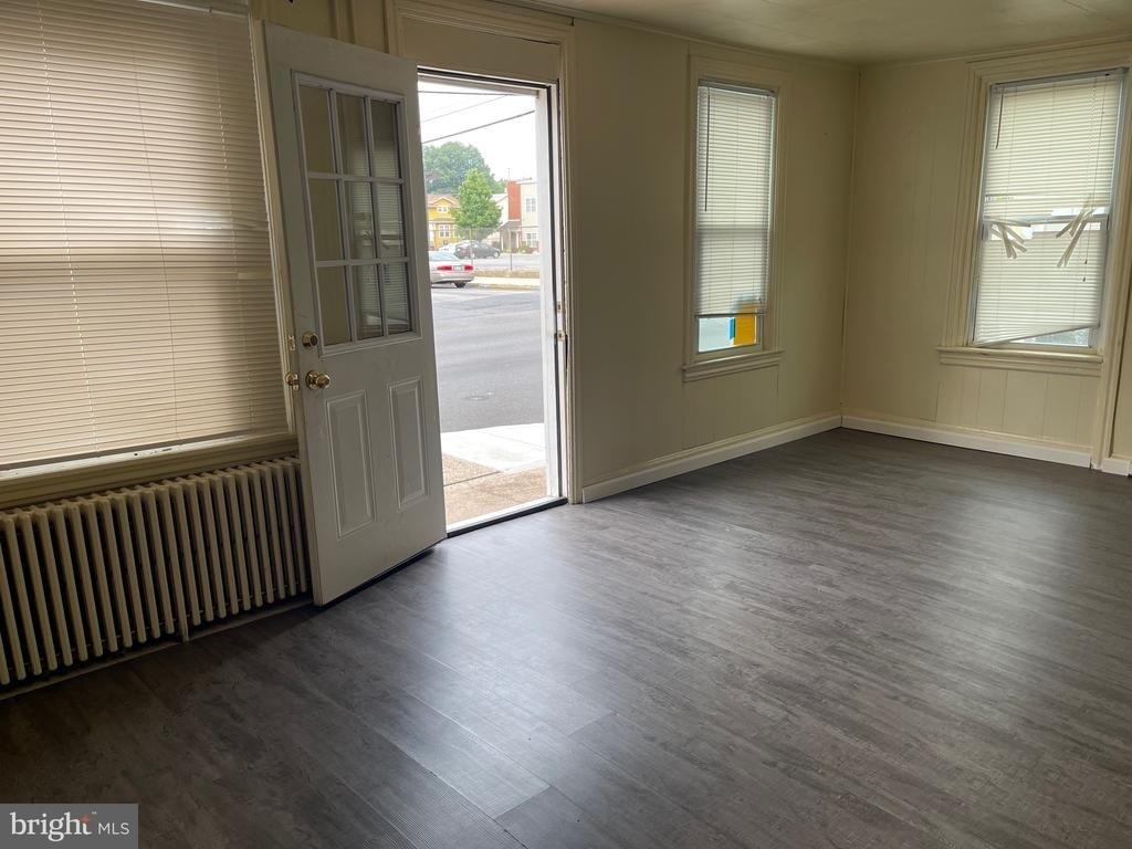 167 Ann Street - Photo 1