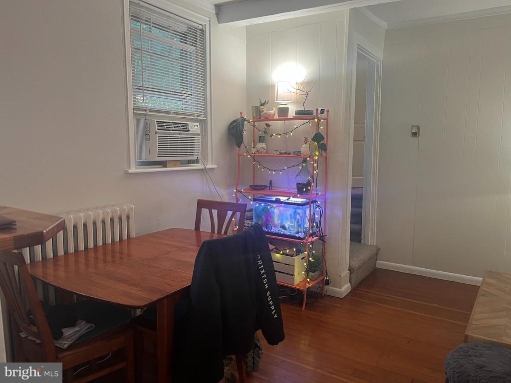 208 W Union - Photo 9