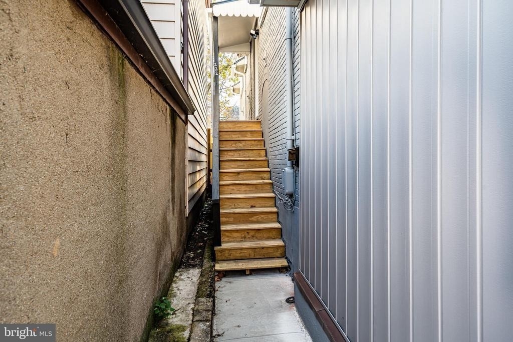 222 3rd Avenue - Photo 30