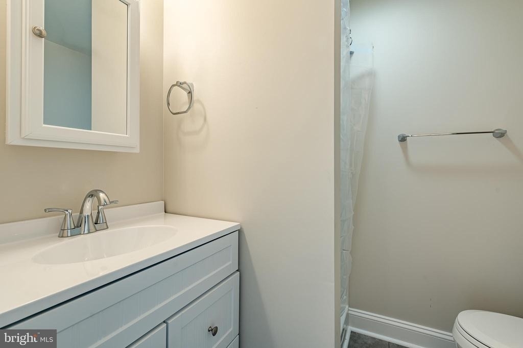 222 3rd Avenue - Photo 17