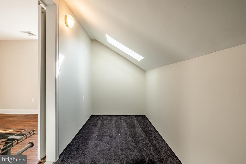 222 3rd Avenue - Photo 22