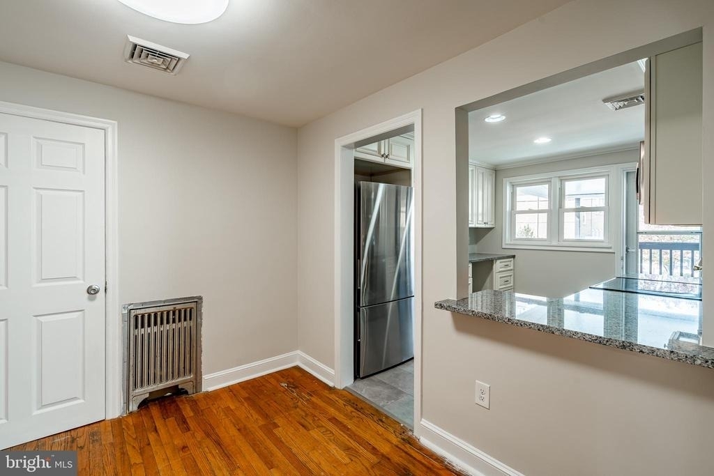 222 3rd Avenue - Photo 7