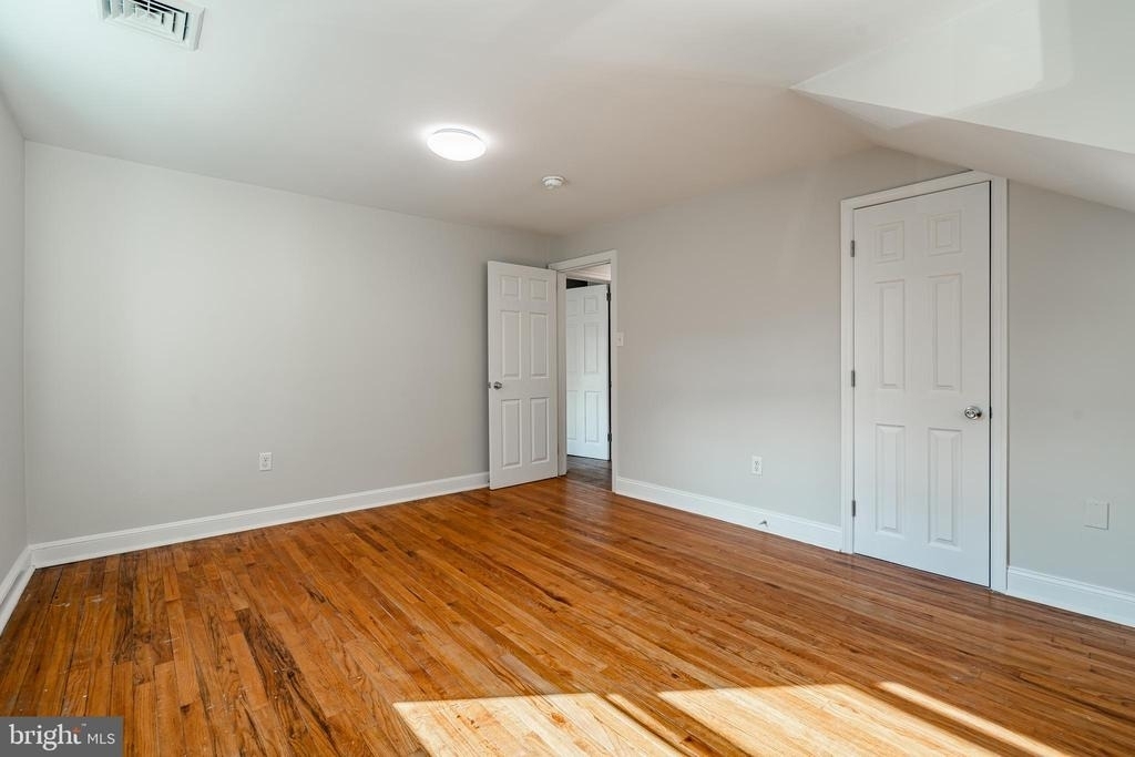 222 3rd Avenue - Photo 16