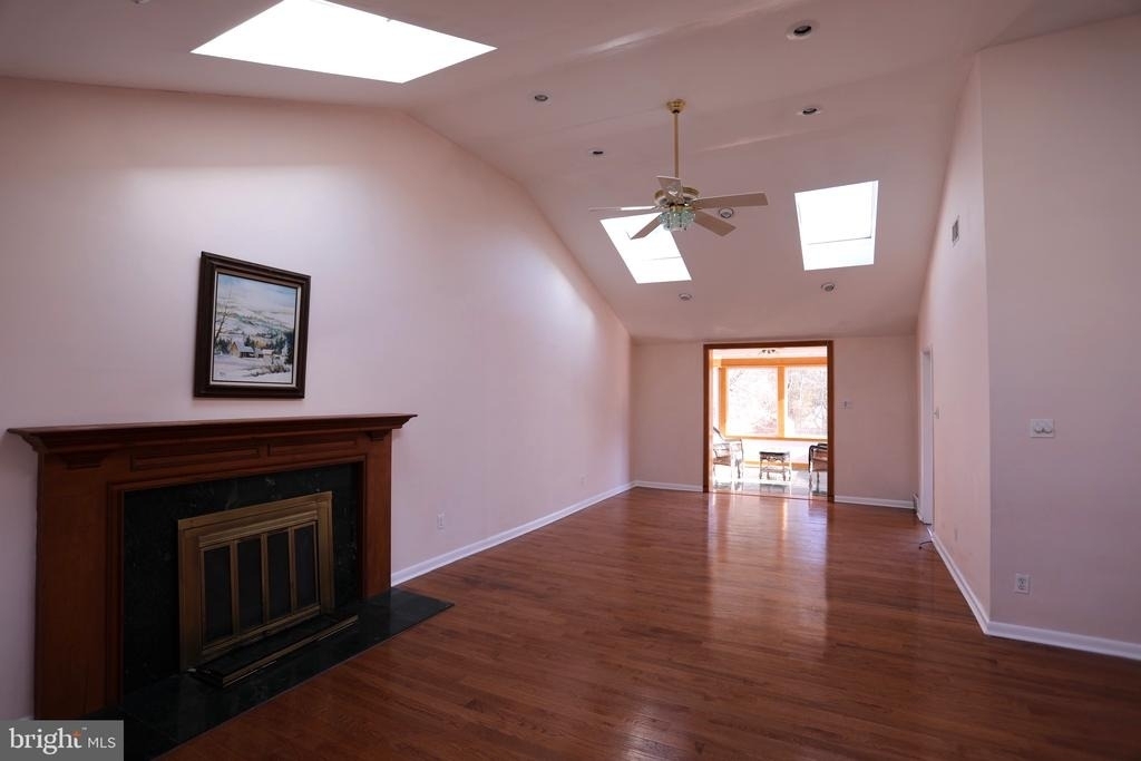 1443 Valley Forge Road - Photo 5