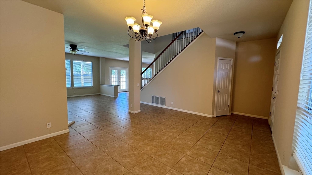 2211 Bent Bow Dr - Photo 4