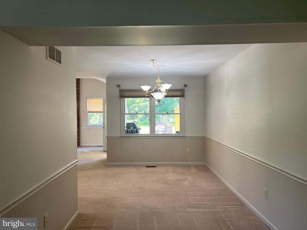 3576 Windridge Drive - Photo 6