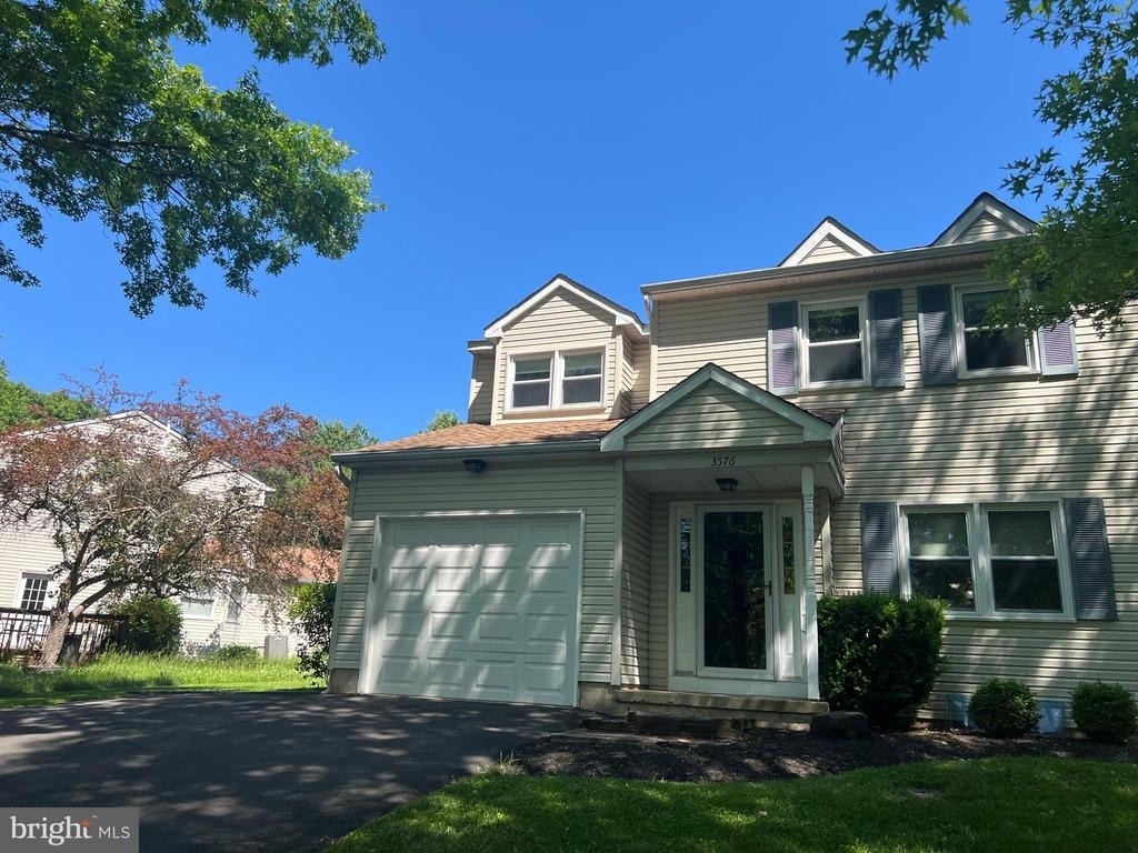 3576 Windridge Drive - Photo 1