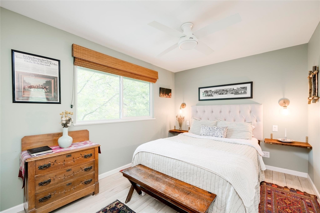 406 Arbor Ln - Photo 9