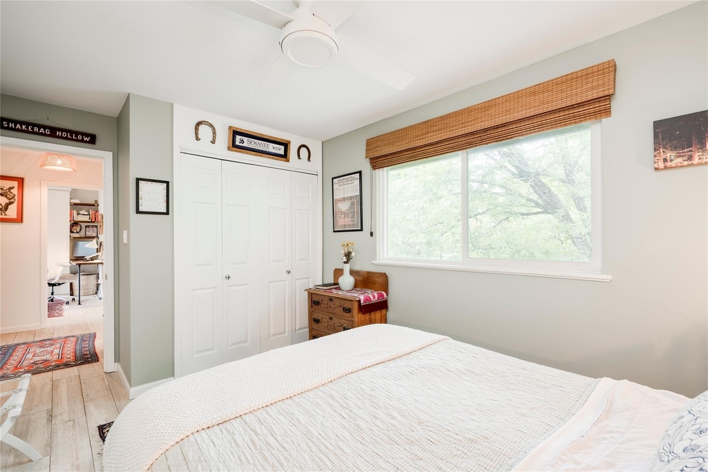 406 Arbor Ln - Photo 8