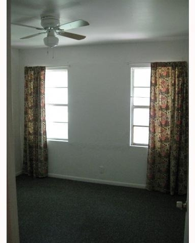 5512 Evans Ave - Photo 2
