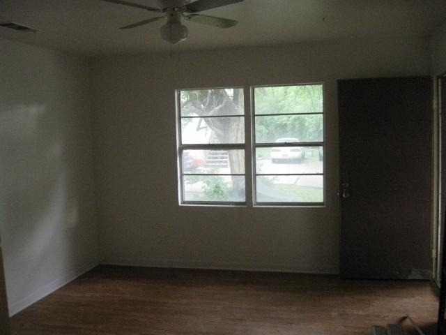 5512 Evans Ave - Photo 1