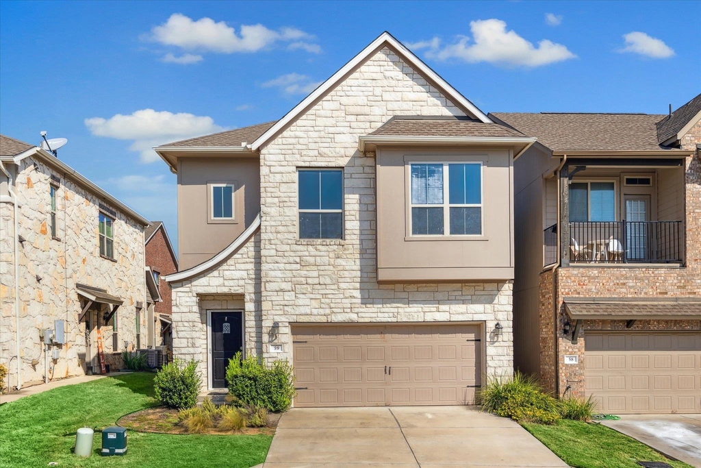 2105 Town Centre Dr - Photo 0