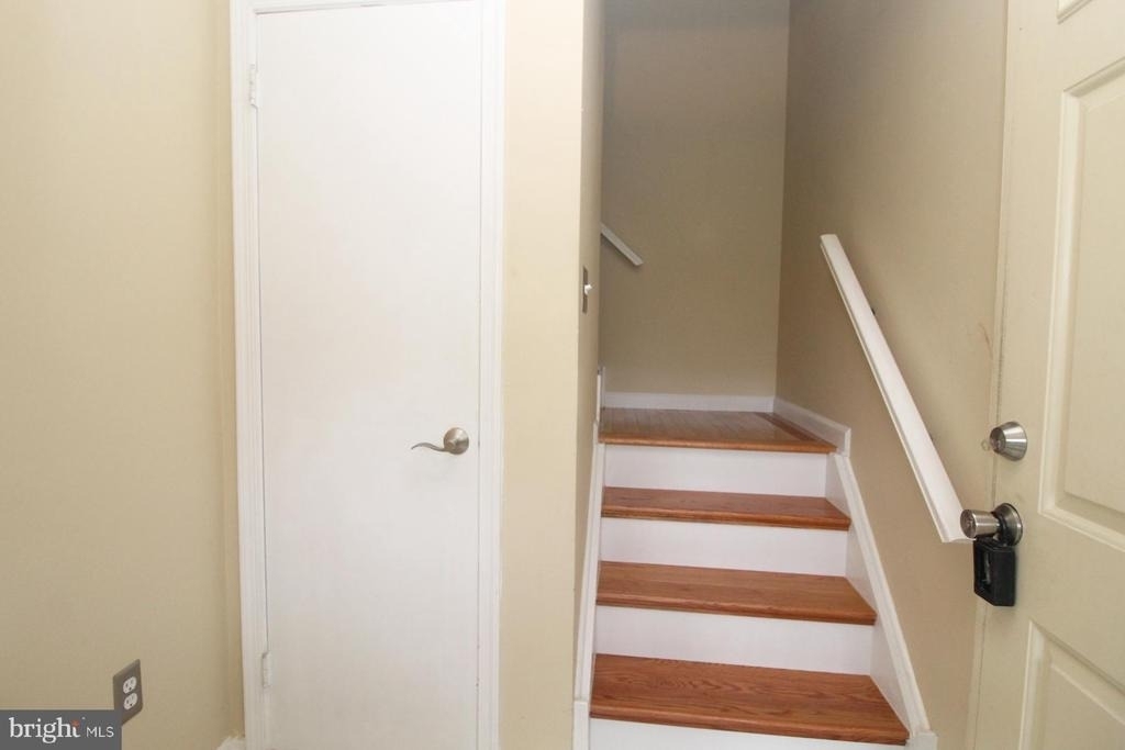 262 Andover Place - Photo 1