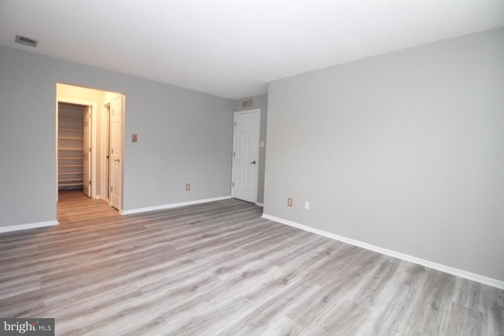 262 Andover Place - Photo 14