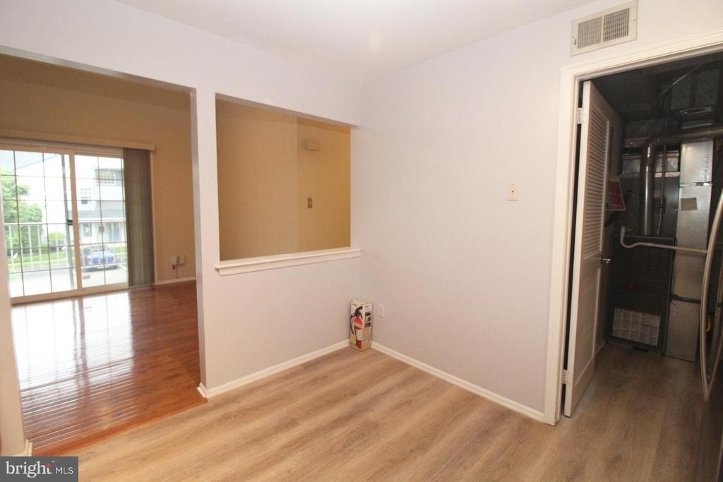 262 Andover Place - Photo 10
