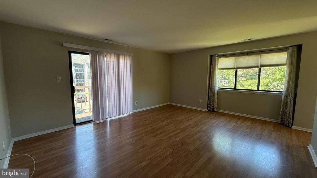 504 Britton Place - Photo 2