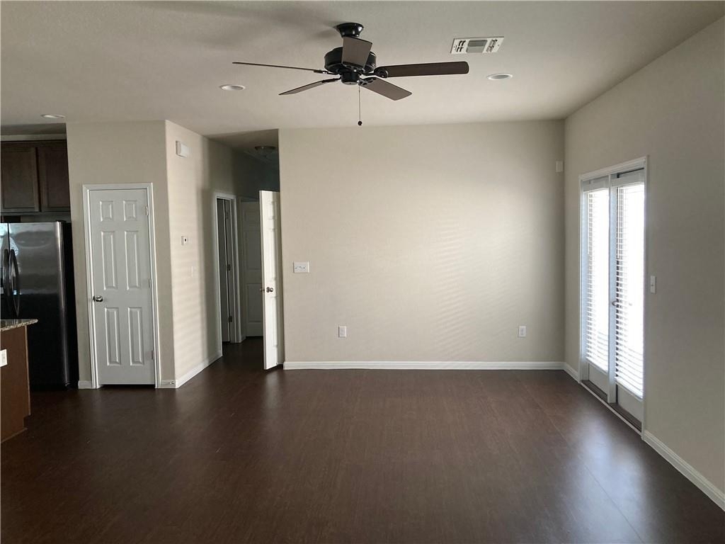 480 Triumph Rd - Photo 5