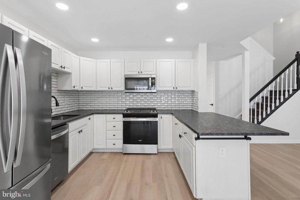 771 Barton Run Boulevard - Photo 12