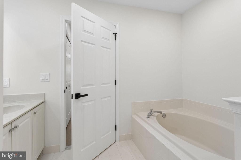771 Barton Run Boulevard - Photo 22