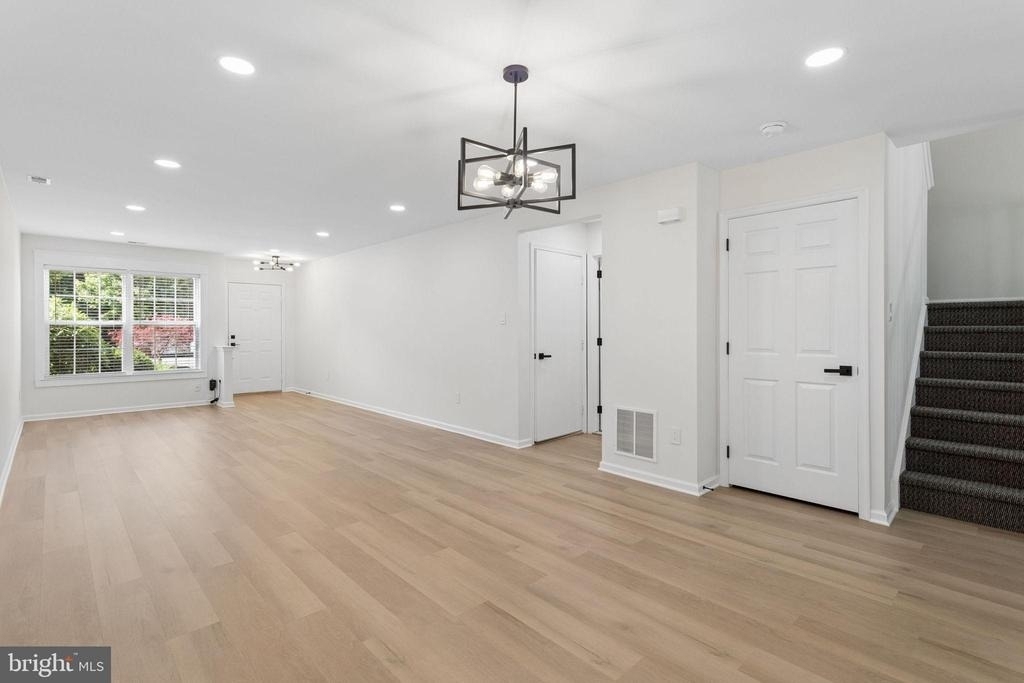 771 Barton Run Boulevard - Photo 1
