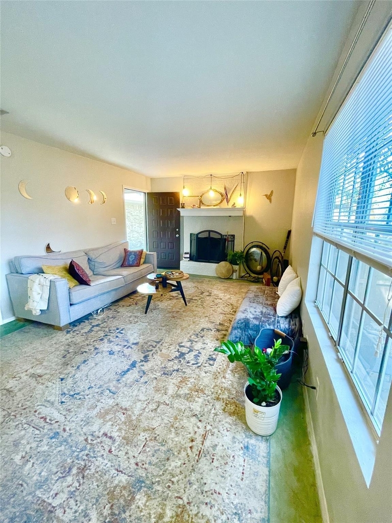 7103 Woodhue Ct - Photo 10