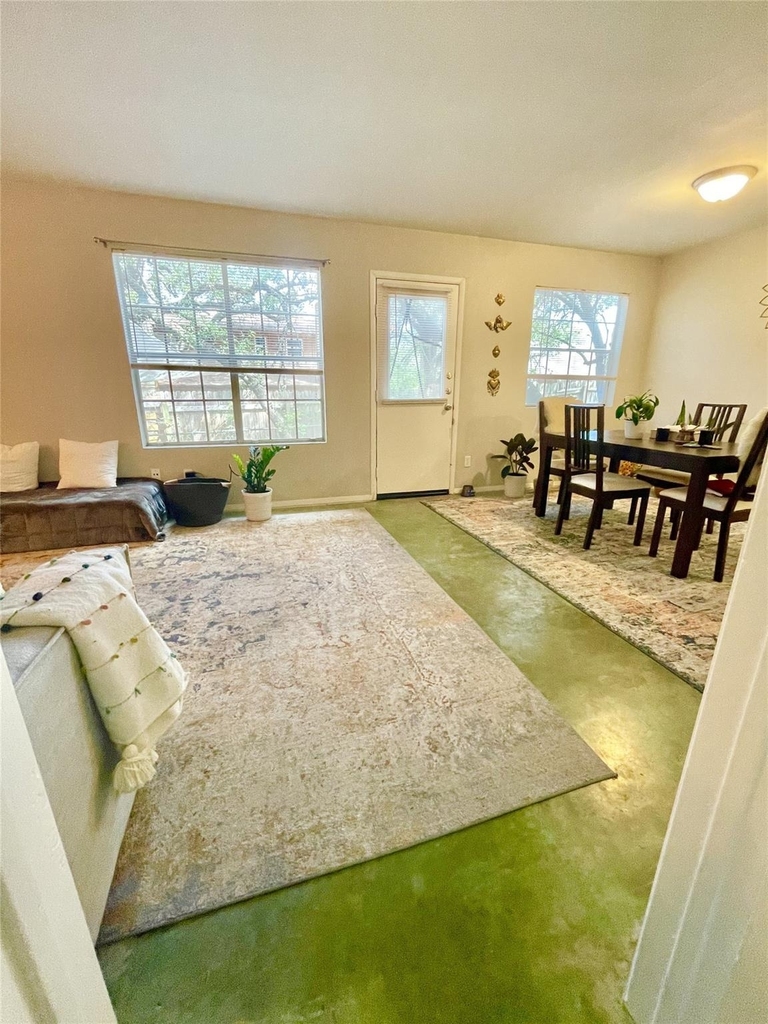 7103 Woodhue Ct - Photo 14