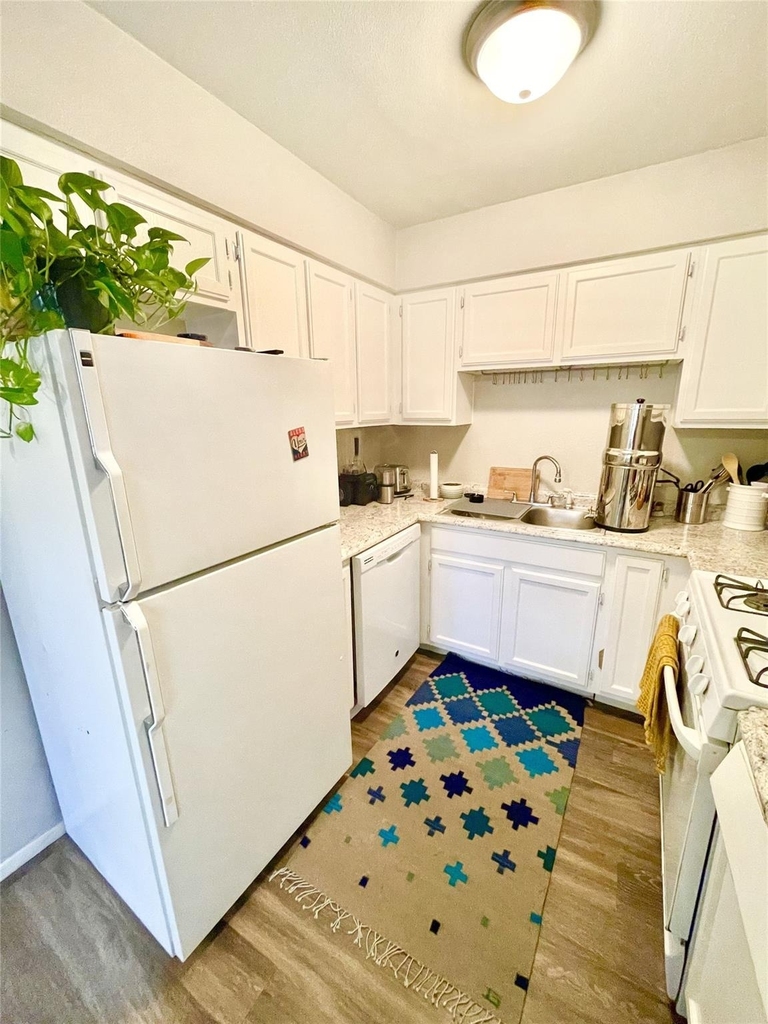 7103 Woodhue Ct - Photo 20
