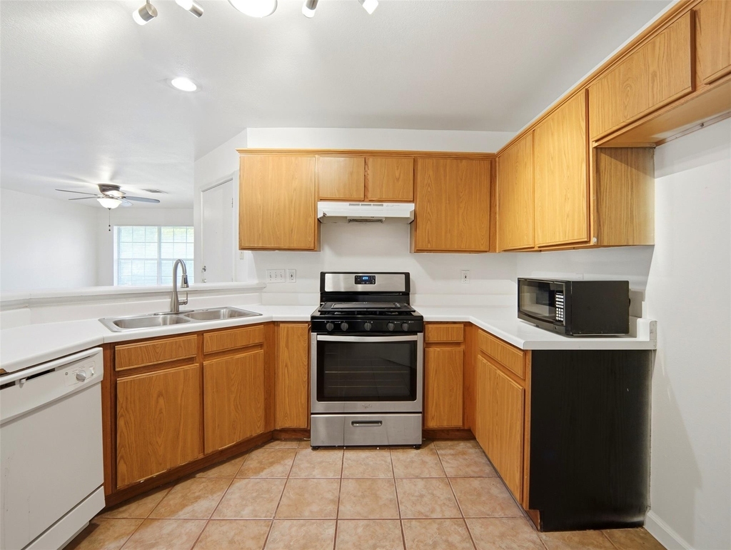 2304 Smith Branch Blvd - Photo 7