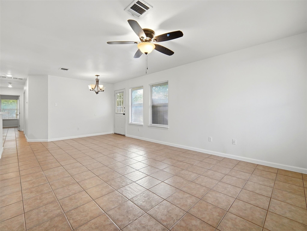 2304 Smith Branch Blvd - Photo 4