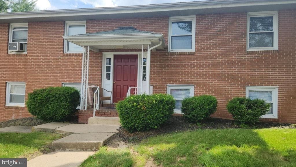 5 W Magnolia, Avenue - Photo 0