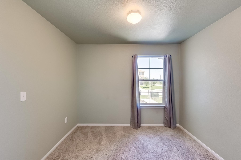 12213 Riprap Dr - Photo 11