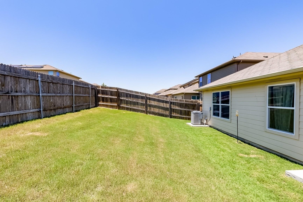 12213 Riprap Dr - Photo 24