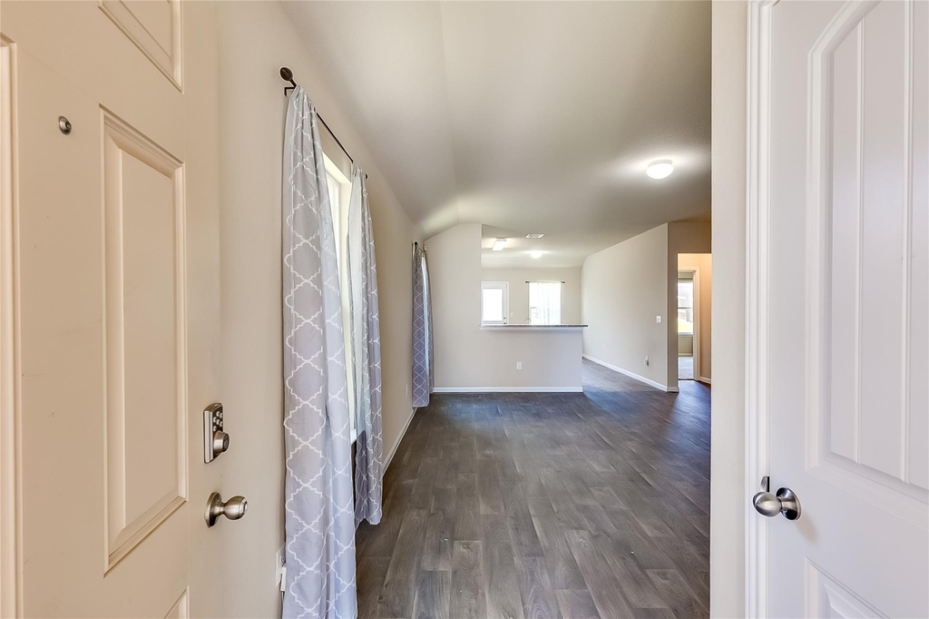 12213 Riprap Dr - Photo 3