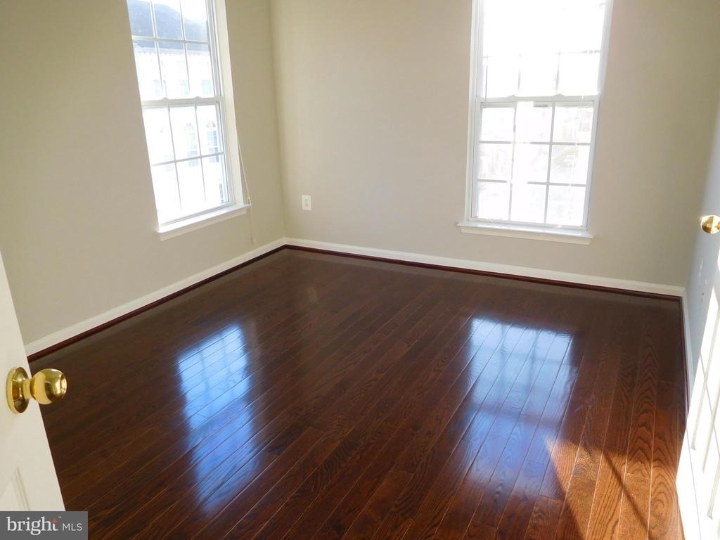 12420 Rollys Ridge Avenue - Photo 14