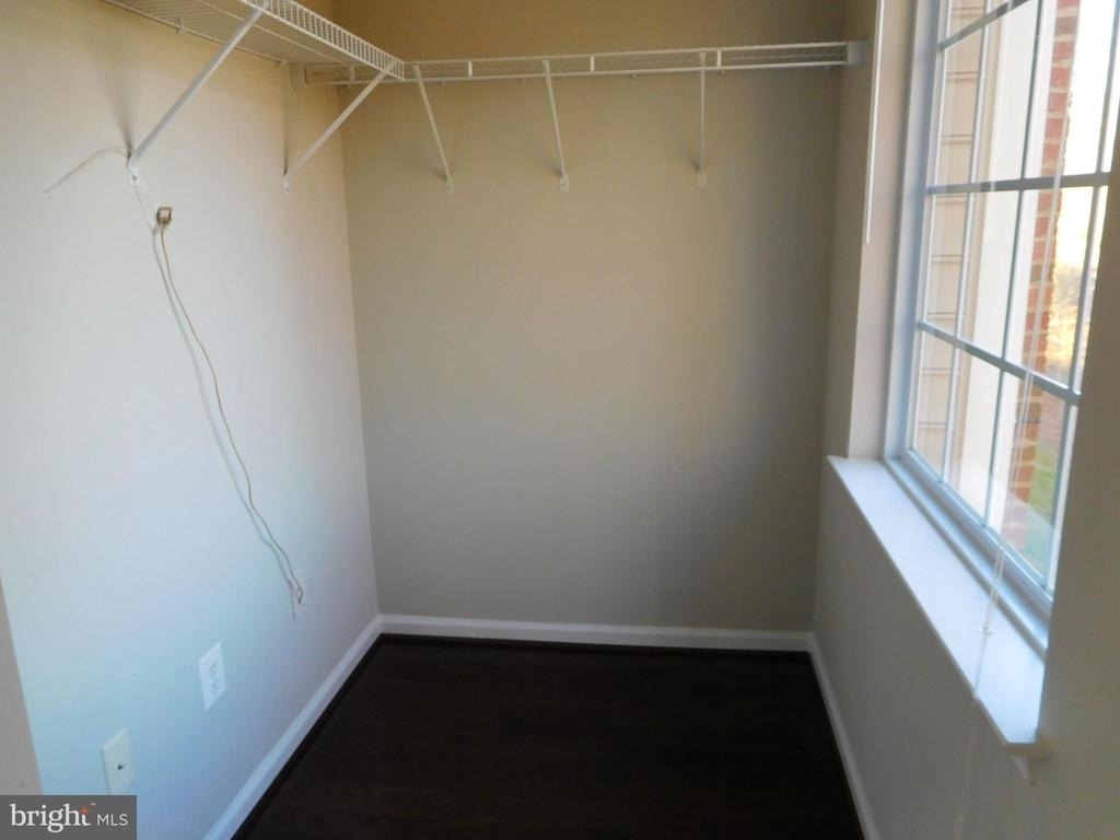 12420 Rollys Ridge Avenue - Photo 4