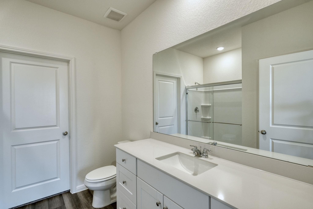 209 Stonebrook Dr - Photo 4