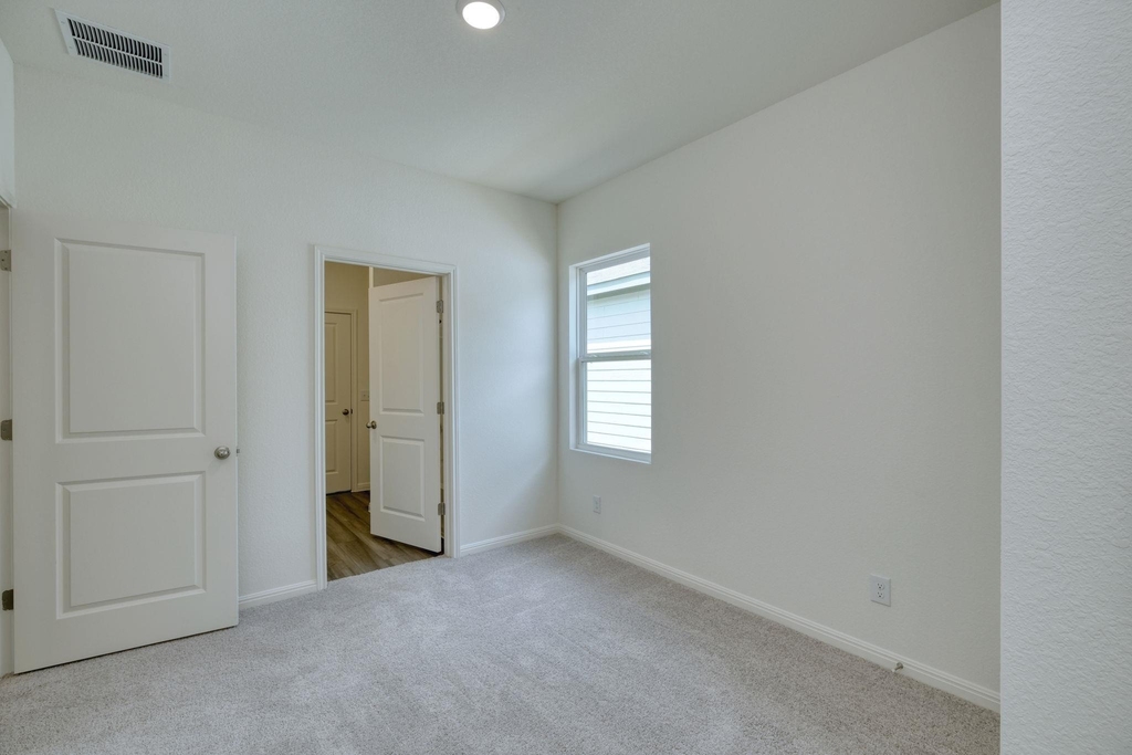 209 Stonebrook Dr - Photo 7