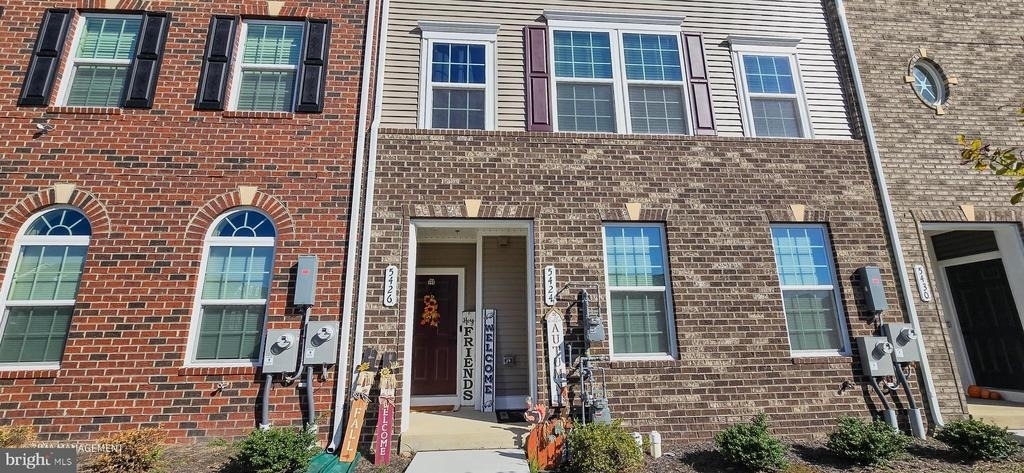 5426 Greenpoint Lane - Photo 3