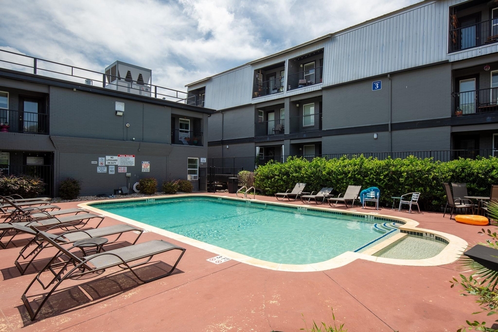 2020 S Congress Ave - Photo 18